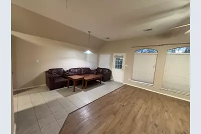 7420 W Magic Mountain Lane W, Round Rock, TX 78681 - Photo 11