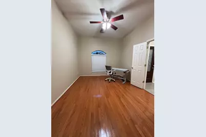 7420 W Magic Mountain Lane W, Round Rock, TX 78681 - Photo 9
