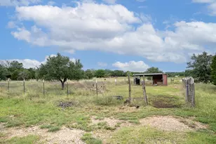 7075 Rr 1869, Liberty Hill, TX 78642 - Photo 39