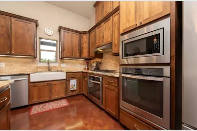 7075 Rr 1869 #1869, Liberty Hill, TX 78642 - Photo 11