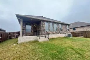 400 Barton Run Dr, Georgetown, TX 78628 - Photo 17