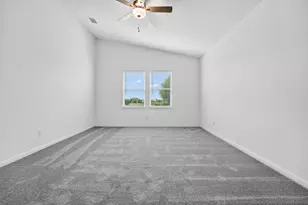 222 Betsy Rd, Hutto, TX 78634 - Photo 9