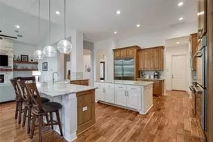 328 Ringtail Stream Dr, Austin, TX 78738 - Photo 7