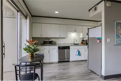 620 S 1st Street #107, Austin, TX 78704 - Photo 9