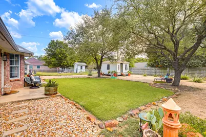 1510 Shadow Walk, Lockhart, TX 78644 - Photo 21