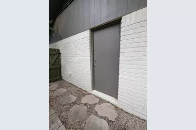 2203 Western Trails Boulevard NE #B, Austin, TX 78745 - Photo 21