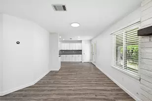 5812 Kayview Dr, Austin, TX 78749 - Photo 13