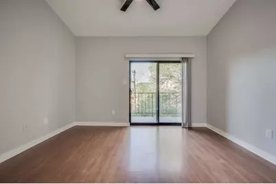 2901 San Jacinto Boulevard #306, Austin, TX 78705 - Photo 9