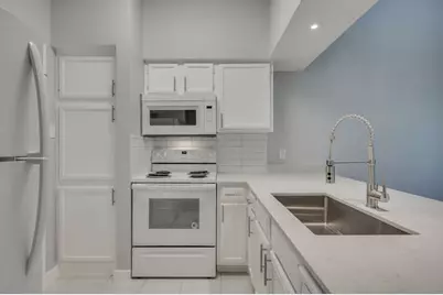 2901 San Jacinto Boulevard #306, Austin, TX 78705 - Photo 7