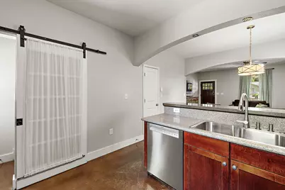 1011 E 38th 1/2 Street, Austin, TX 78751 - Photo 15