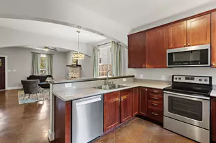 1011 E 38th 1/2 St, Austin, TX 78751 - Photo 13