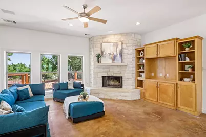 404 Saddlehorn Drive, Dripping Springs, TX 78620 - Photo 3
