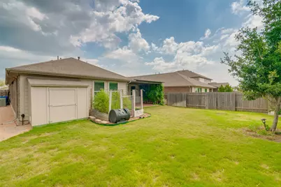 292 Strawberry Blonde Drive, Buda, TX 78610 - Photo 27