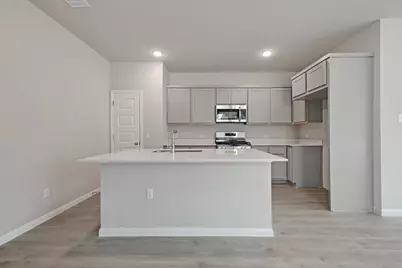 205 Hornet Street, Elgin, TX 78621 - Photo 5