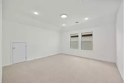 205 Hornet Street, Elgin, TX 78621 - Photo 15