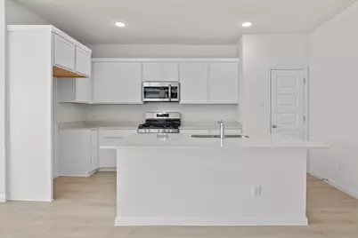 205 Hornet Street, Elgin, TX 78621 - Photo 5