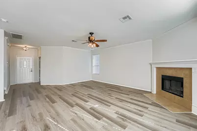 104 Mossy Rock Cove, Hutto, TX 78634 - Photo 9