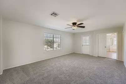 104 Mossy Rock Cove, Hutto, TX 78634 - Photo 17