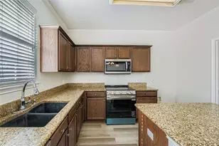 104 Mossy Rock Cove, Hutto, TX 78634 - Photo 15