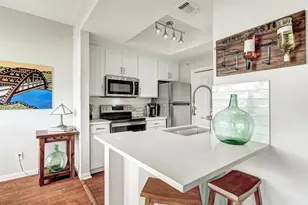 6000 Shepherd Mountain Cove, Austin, TX 78730 - Photo 9