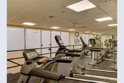 40 N Interstate 35 S #8C4, Austin, TX 78701 - Photo 29