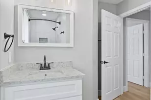 3107 E 13th St, Austin, TX 78702 - Photo 15