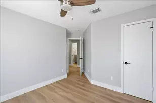 3107 E 13th St, Austin, TX 78702 - Photo 21