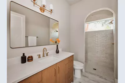 610 Allen Street #1, Austin, TX 78702 - Photo 25