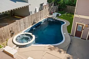 515 E 49th St, Austin, TX 78751 - Photo 35
