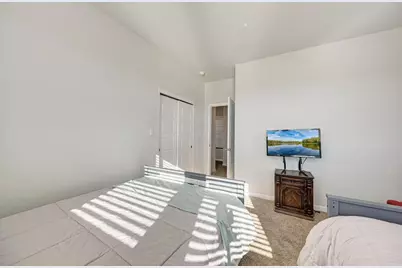 125 Wagon Spoke Way, Liberty Hill, TX 78642 - Photo 21