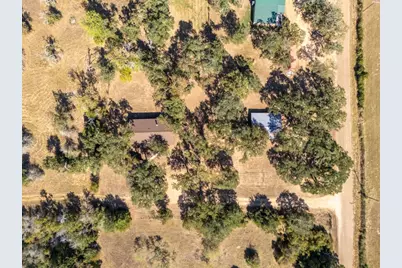 1949 County Road 347 Loop, Gause, TX 77857 - Photo 27