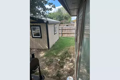 7007 Colony Loop Drive, Austin, TX 78724 - Photo 9