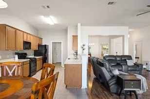 880 Bottle Brush Dr, Kyle, TX 78640 - Photo 13