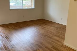 10810 Newmont Rd, Austin, TX 78758 - Photo 9