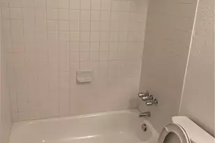 10810 Newmont Rd, Austin, TX 78758 - Photo 11