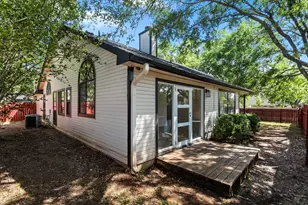201 Susana Ln, Georgetown, TX 78628 - Photo 5
