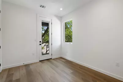 1800 Singleton Avenue, Austin, TX 78702 - Photo 19