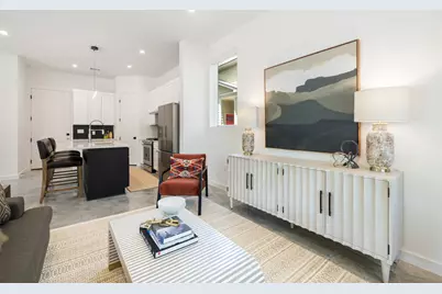 1800 Singleton Avenue, Austin, TX 78702 - Photo 9