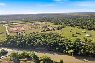 1218 Lovers Ln, Bastrop, TX 78602 - Photo 11