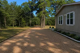 438 Kellar Rd, Smithville, TX 78957 - Photo 7