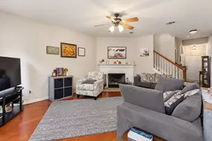 904 Elmwood Dr, Georgetown, TX 78628 - Photo 3