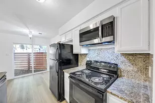 2106 Nickerson St, Austin, TX 78704 - Photo 15