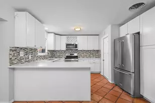 4900 Eastdale Dr, Austin, TX 78723 - Photo 9