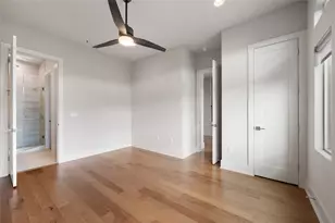 7913 Floracita Ln, Austin, TX 78735 - Photo 17