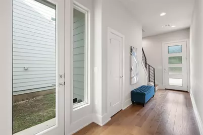7913 Floracita Lane, Austin, TX 78735 - Photo 5