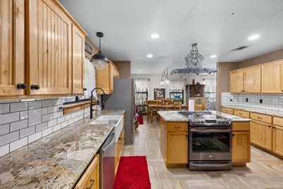 7393 N State Highway 80, Nixon, TX 78140 - Photo 3