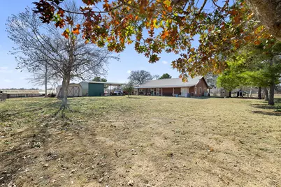7393 N State Highway 80, Nixon, TX 78140 - Photo 25