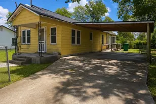 110 E Rio Grande St, Taylor, TX 76574 - Photo 1