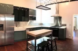 1111 E 2nd St, Austin, TX 78702 - Photo 3
