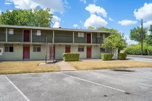 806 E 13th St, Georgetown, TX 78626 - Photo 31